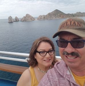 Meet your Posher, Dionicio y aurora